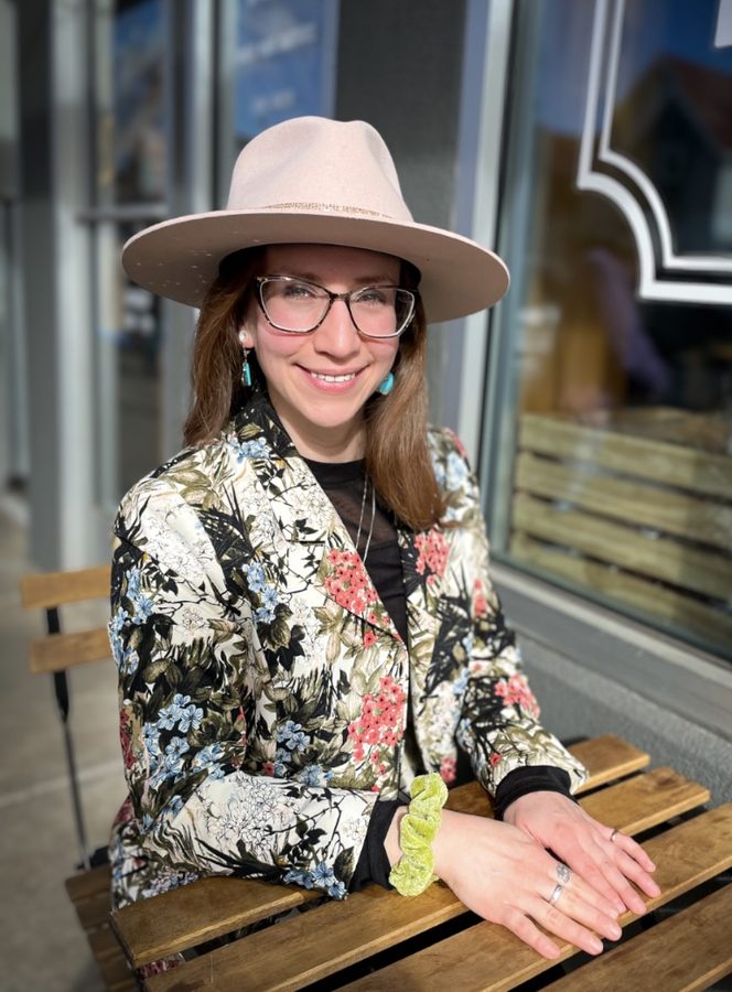 Roost Realty broker associate Samantha “Sam” Vela headshot, serving Denver metro clients